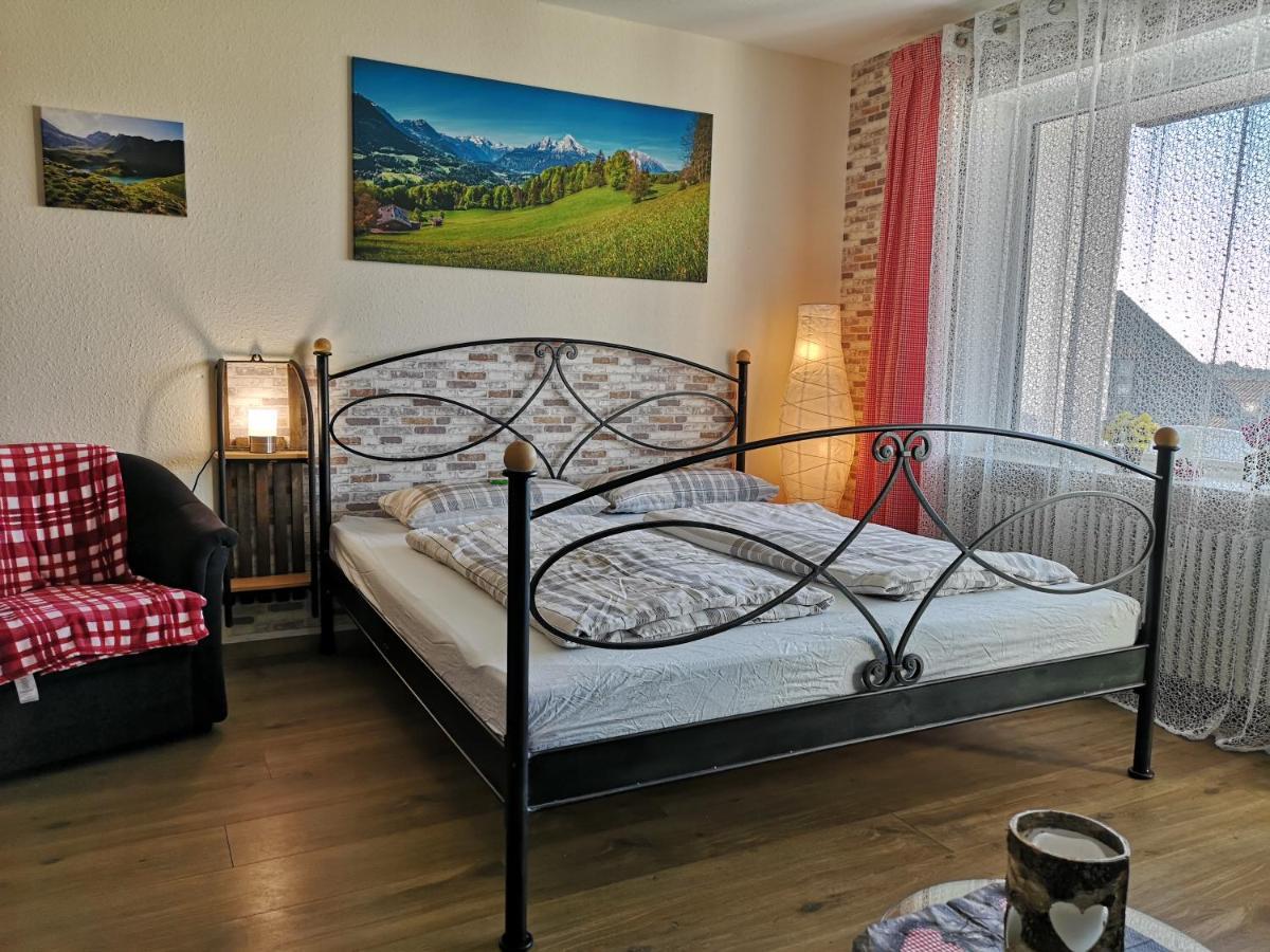 Ferienwohnung Ausblick มิสเซน-วิลฮามส์ ภายนอก รูปภาพ